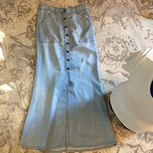 Holding Horses Chambray maxi skirt size 0